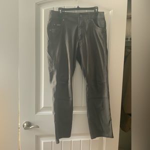 Men’s Kuhl pants size 34x30